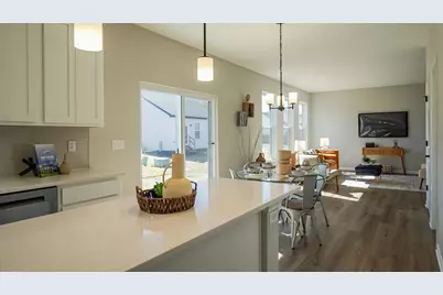 20 W Sandalwood Avenue, Cortland, IL 60112 - Photo 11