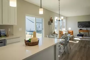 20 W Sandalwood Ave, Cortland, IL 60112 - Photo 11