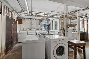 409 Custer Ave, Evanston, IL 60202 - Photo 31