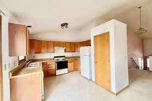 1306 S State St, Belvidere, IL 61008 - Photo 13