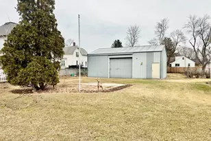 1306 S State St, Belvidere, IL 61008 - Photo 35