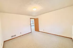 1306 S State St, Belvidere, IL 61008 - Photo 27