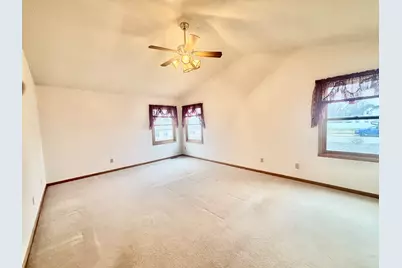 1306 S State Street, Belvidere, IL 61008 - Photo 17