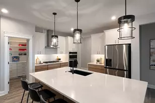 1238 Parkside Dr, Sycamore, IL 60178 - Photo 7