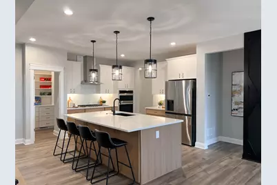 1238 Parkside Drive, Sycamore, IL 60178 - Photo 3