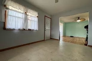 1988 S Bend Rd, Rockford, IL 61109 - Photo 5