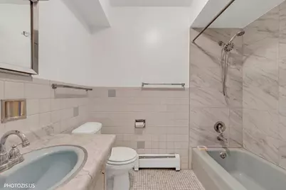 1640 W Sherwin Avenue #4A, Chicago, IL 60626 - Photo 9