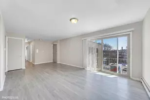 1640 W Sherwin Ave, Chicago, IL 60626 - Photo 7