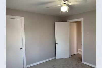 100 Ash Street, Lake Zurich, IL 60047 - Photo 13