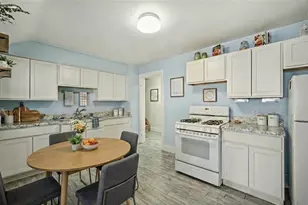 308 Washington Ave, Highwood, IL 60040 - Photo 15