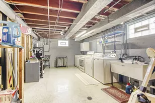 9004 Meade Ave, Oak Lawn, IL 60453 - Photo 17