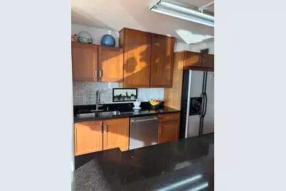 3900 N Lake Shore Drive #20E, Chicago, IL 60613 - Photo 9