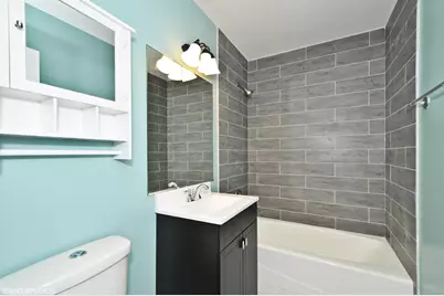 [Address not provided], Chicago, IL 60613 - Photo 7