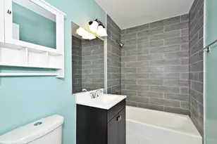 [Address not provided], Chicago, IL 60613 - Photo 7