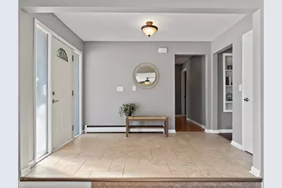 8210 Ridgewood Road, Rock Island, IL 61201 - Photo 9