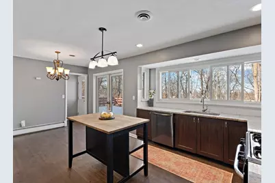 8210 Ridgewood Road, Rock Island, IL 61201 - Photo 31