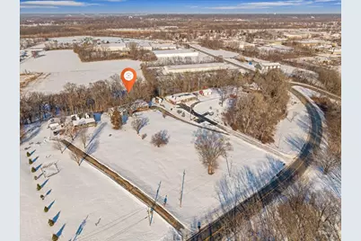 8210 Ridgewood Road, Rock Island, IL 61201 - Photo 57