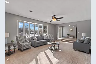 8210 Ridgewood Road, Rock Island, IL 61201 - Photo 13