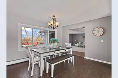 8210 Ridgewood Road, Rock Island, IL 61201 - Photo 17