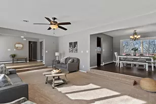 8210 Ridgewood Rd, Rock Island, IL 61201 - Photo 15