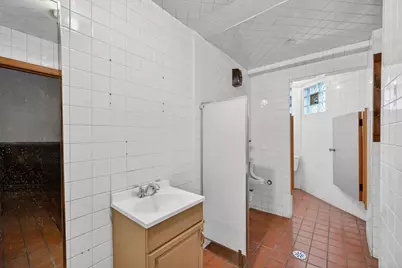 [Address not provided], Chicago, IL 60641 - Photo 19