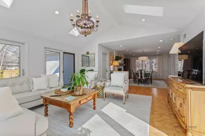 890 S Cherokee Road, Lake Forest, IL 60045 - Photo 17