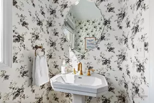 890 S Cherokee Rd, Lake Forest, IL 60045 - Photo 15