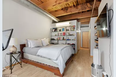 375 W Erie Street #301, Chicago, IL 60654 - Photo 11