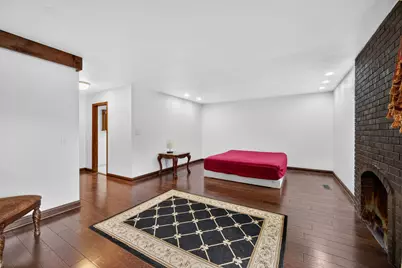 [Address not provided], Park Ridge, IL 60068 - Photo 27