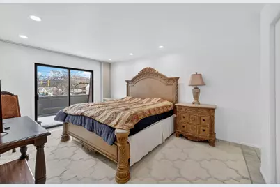 [Address not provided], Park Ridge, IL 60068 - Photo 21