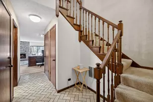 [Address not provided], Park Ridge, IL 60068 - Photo 3