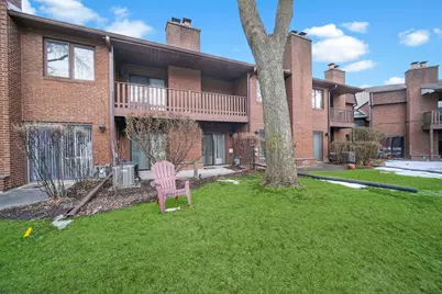 [Address not provided], Park Ridge, IL 60068 - Photo 35