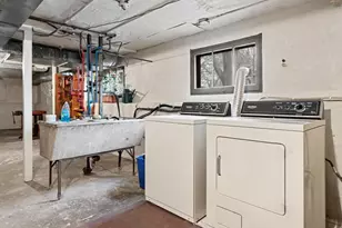 2500 Thayer St, Evanston, IL 60201 - Photo 25