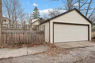2500 Thayer St, Evanston, IL 60201 - Photo 37