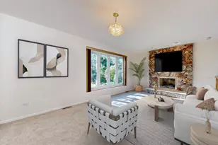 3820 Kiess Dr, Glenview, IL 60025 - Photo 5