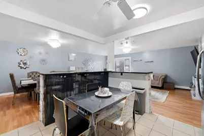 10015 Beverly Drive #205, Skokie, IL 60076 - Photo 7