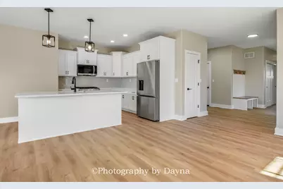 392 White Hawk Way, Manteno, IL 60950 - Photo 9