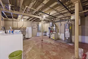 628 Sexton St, Aurora, IL 60505 - Photo 29