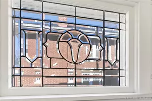 628 Sexton St, Aurora, IL 60505 - Photo 9