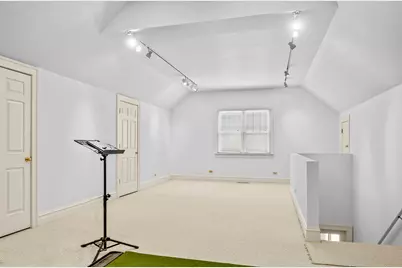 1190 W Old Mill Road, Lake Forest, IL 60045 - Photo 31