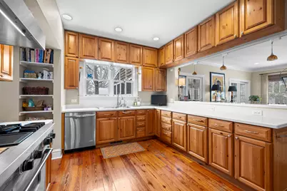 1190 W Old Mill Road, Lake Forest, IL 60045 - Photo 11