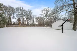 1190 W Old Ml Rd, Lake Forest, IL 60045 - Photo 35