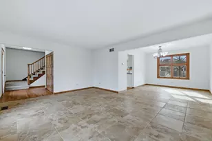 20W481 Westminster Dr, Downers Grove, IL 60516 - Photo 13