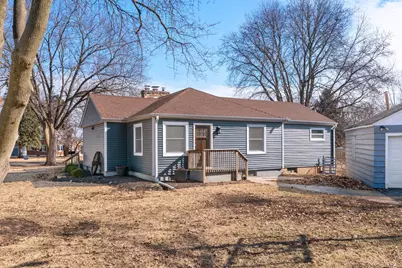 338 Lakelawn Boulevard, Aurora, IL 60506 - Photo 1