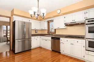 7601 Sycamore Dr, Orland Park, IL 60462 - Photo 7