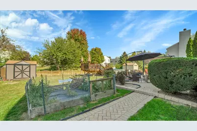 711 Blossom Court, Oswego, IL 60543 - Photo 41