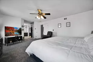 711 Blossom Ct, Oswego, IL 60543 - Photo 29