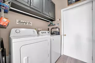 711 Blossom Ct, Oswego, IL 60543 - Photo 19