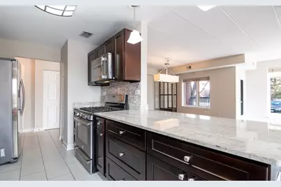 875 E 22nd Street #114, Lombard, IL 60148 - Photo 11