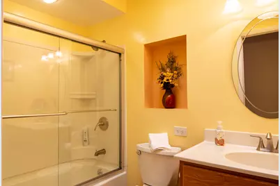 [Address not provided], Lombard, IL 60148 - Photo 7